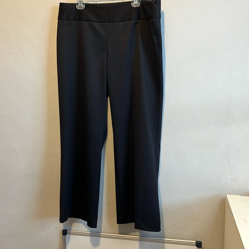 Trina Turk Size 8 Black Polyester Blend Pants Wide Leg Inseam Approx 26